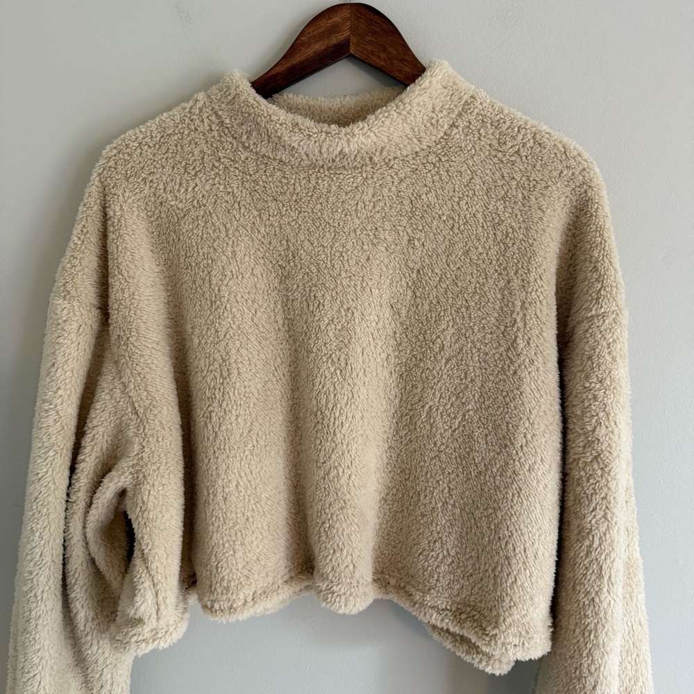 Cream Cropped Fleece Top - Picture 4 of 9